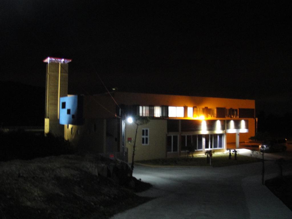 Geomunoreum Hostel Jeju Luaran gambar