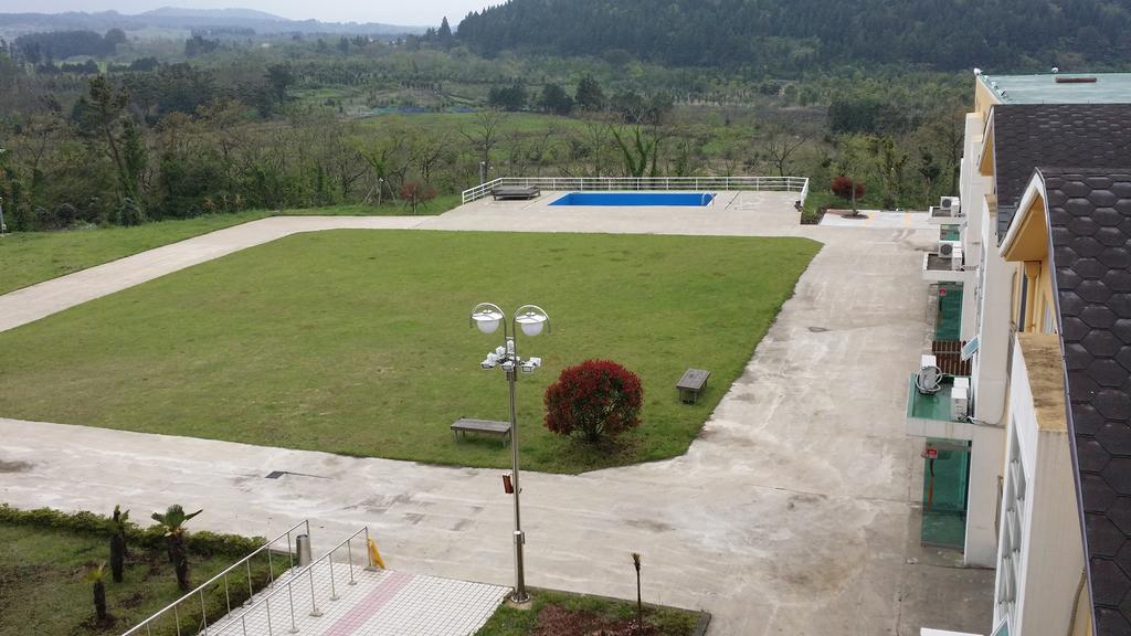Geomunoreum Hostel Jeju Luaran gambar