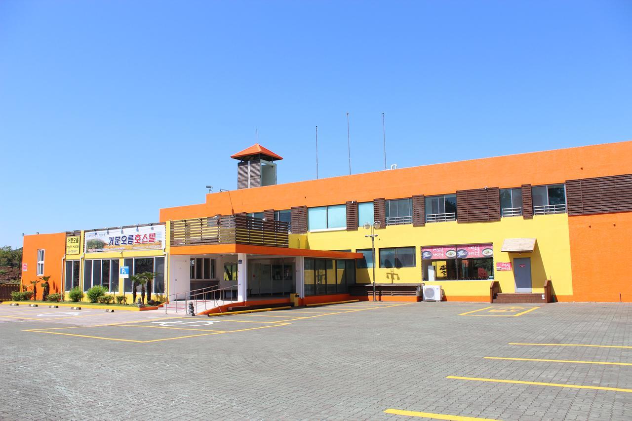 Geomunoreum Hostel Jeju Luaran gambar