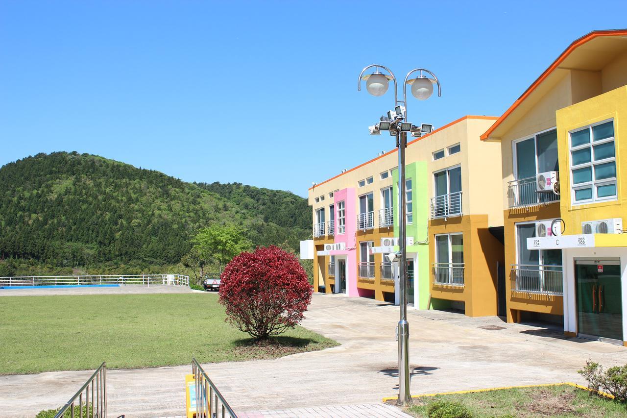 Geomunoreum Hostel Jeju Luaran gambar