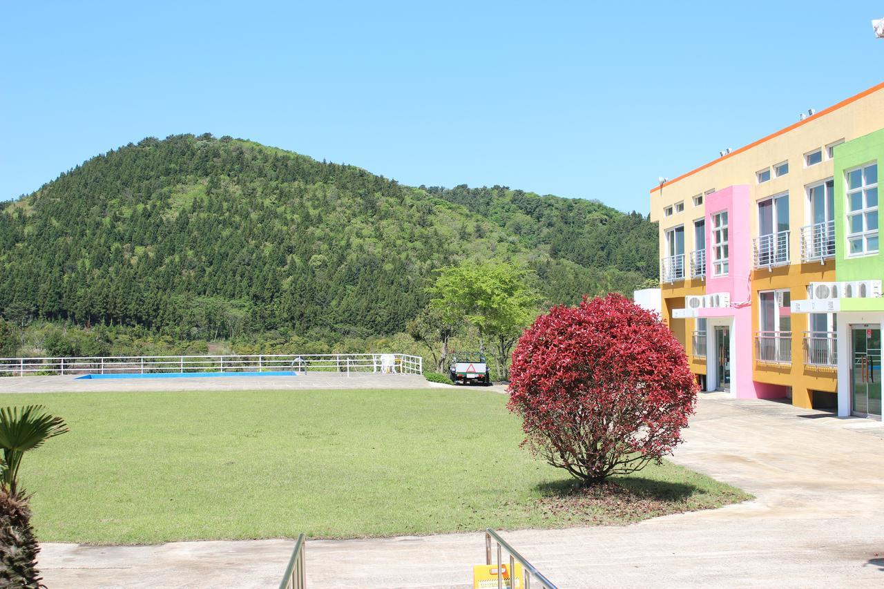Geomunoreum Hostel Jeju Luaran gambar